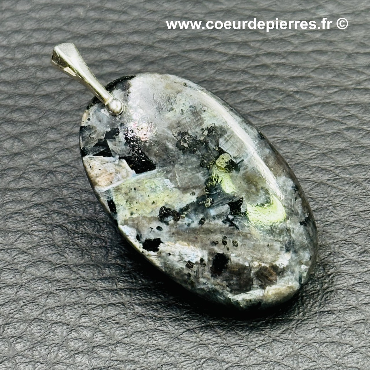 Pendentif en Larvikite de Norvége réf plv8 Cœur de Pierres