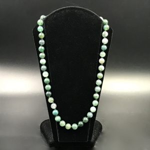 Collier perles en jaspe vert (réf cjv1)