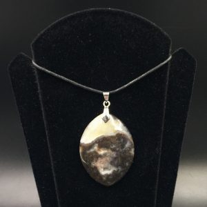 Pendentif jaspe polychrome (réf j1)