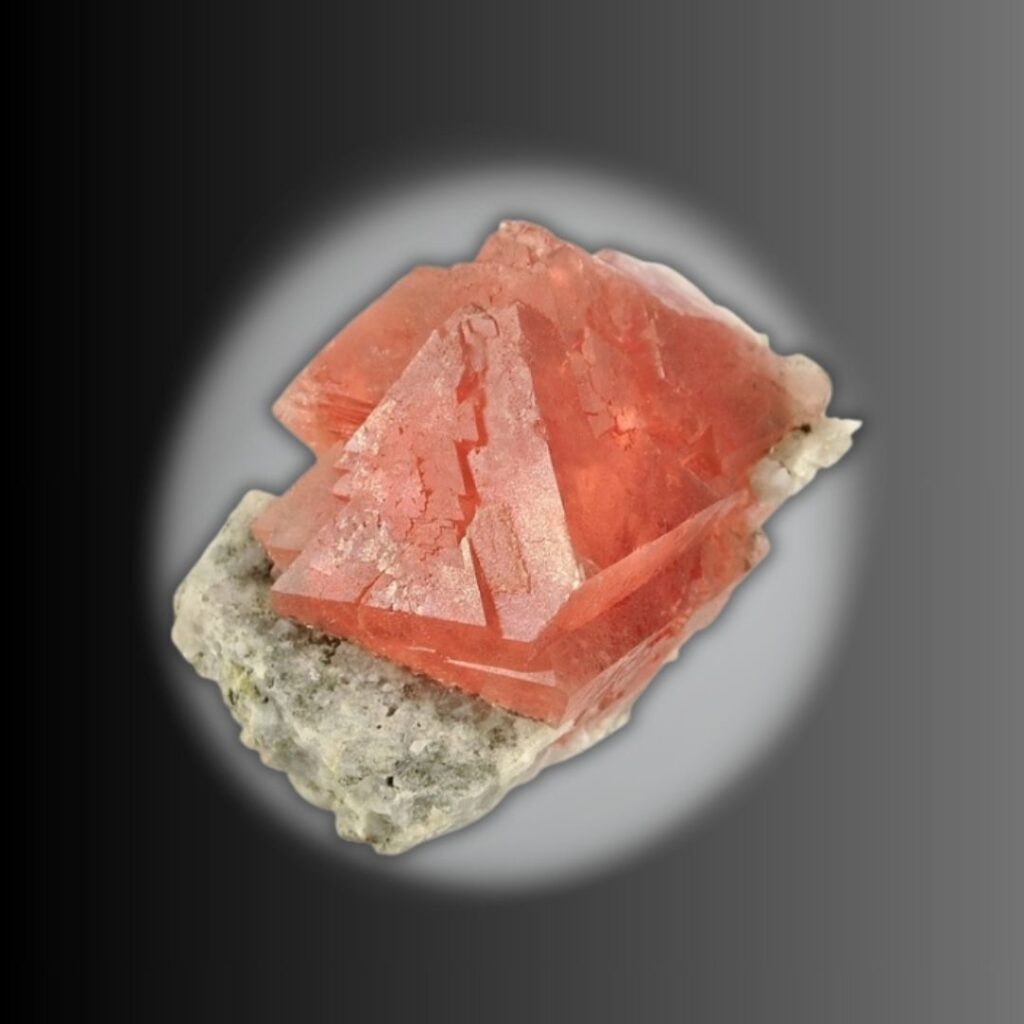 Fluorite Rose du Mont Blanc