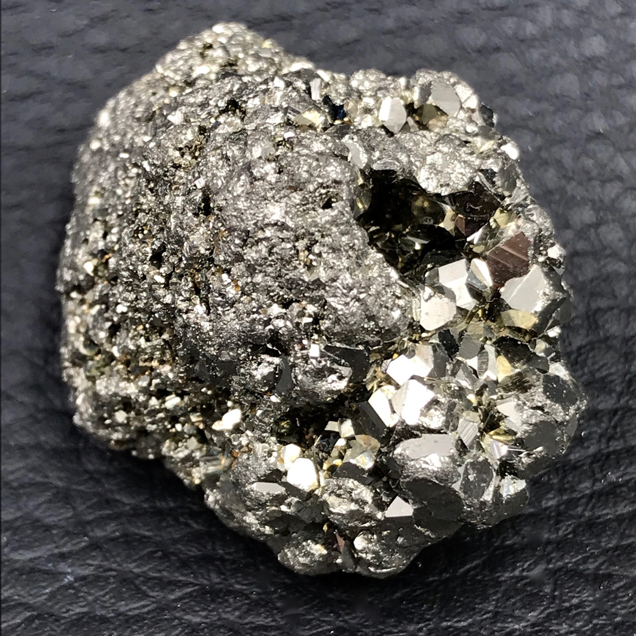 Pyrite brut du Pérou de 0,051 Kg (réf py22) | Cœur de Pierres