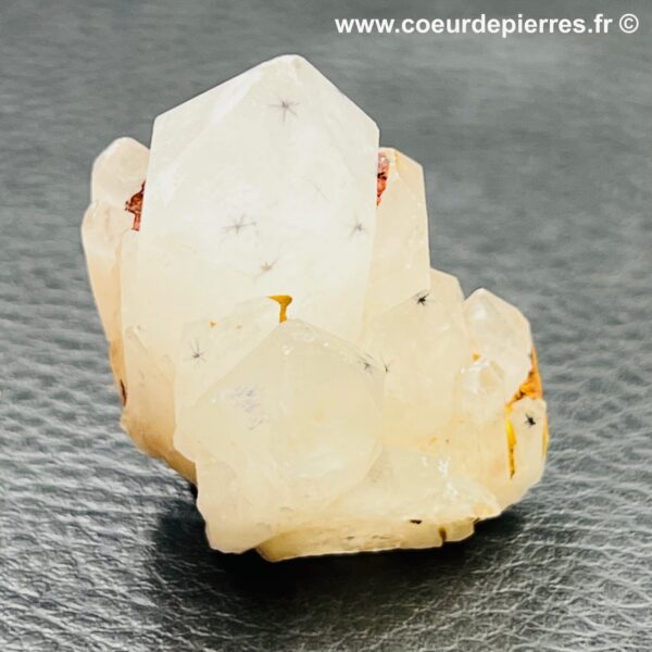 quartz a inclusions de hollandite