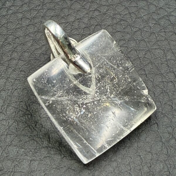 Pendentif en cristal de roche du Brésil (réf cr13) – Image 2