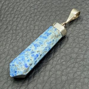 Pendentif granite a azurite jaspe K2