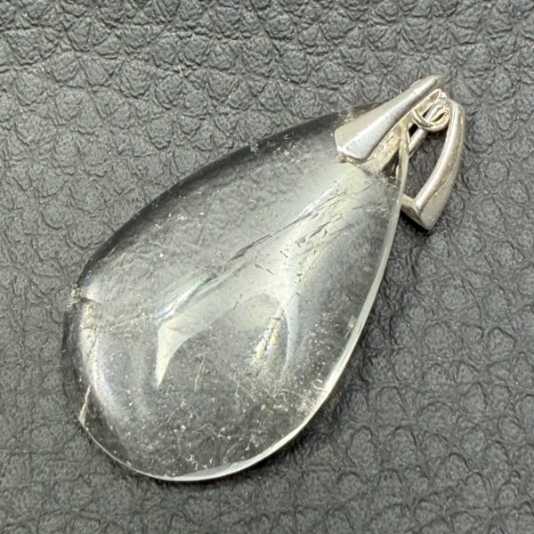 Pendentif en cristal de roche du Brésil (réf cr21) – Image 3
