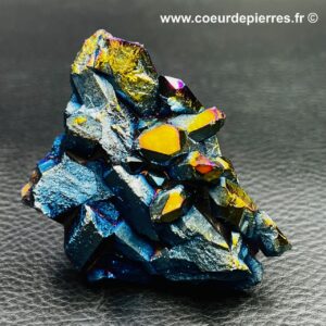 Druse de quartz titane « bombardé » (ref qt3)
