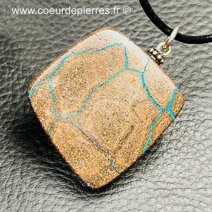 Pendentif en opale boulder d’Australie de 93,5 carats (réf po32)