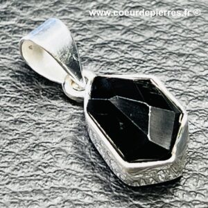 Pendentif en Spinelle noire de Tanzanie (réf psp4)