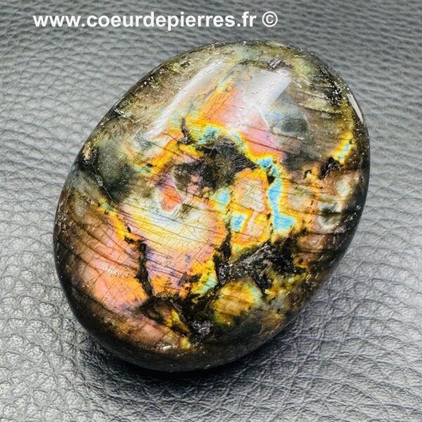 Galet de labradorite de Madagascar (réf gl9) – Image 3