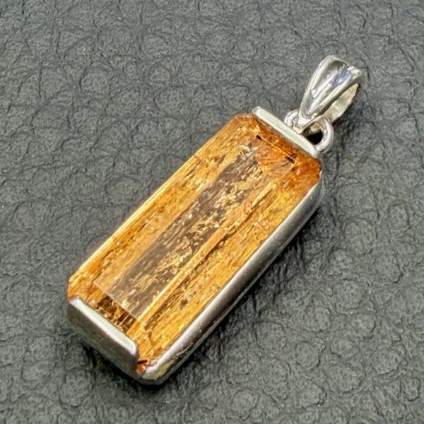 Pendentif en Topaze Impériale du Brésil (réf top15) – Image 3