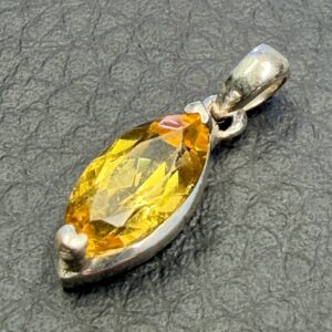Pendentif en Héliodore