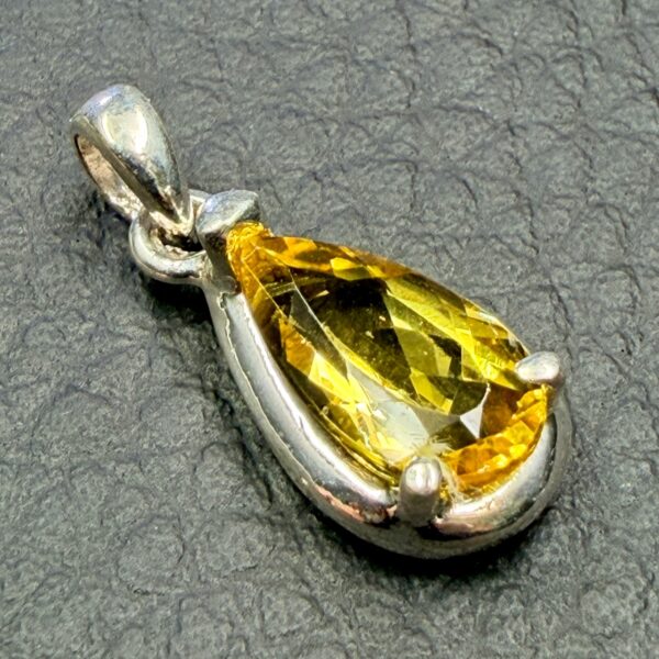 Pendentif en Héliodore du Brésil (réf phe2) – Image 2