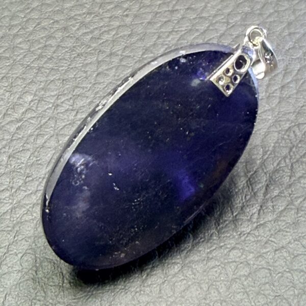 Pendentif en iolite de Madagascar “qualité gemme” (réf pi16) – Image 3