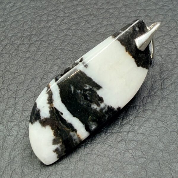 Pendentif en jaspe zèbre de Madagascar (réf jz9) – Image 2