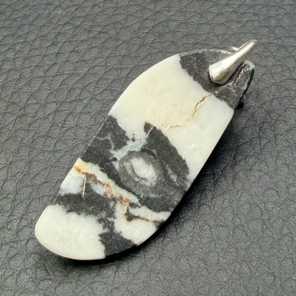 Pendentif en jaspe zèbre de Madagascar (réf jz9) – Image 3