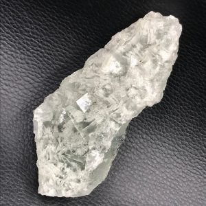 Amas de fluorite de Chine de 0,242 kg (réf bf5)
