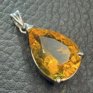 Pendentif Opale de Feu