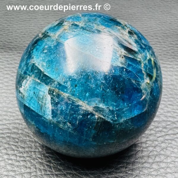 Sphere en Apatite Bleue