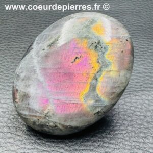 Galet de Labradorite