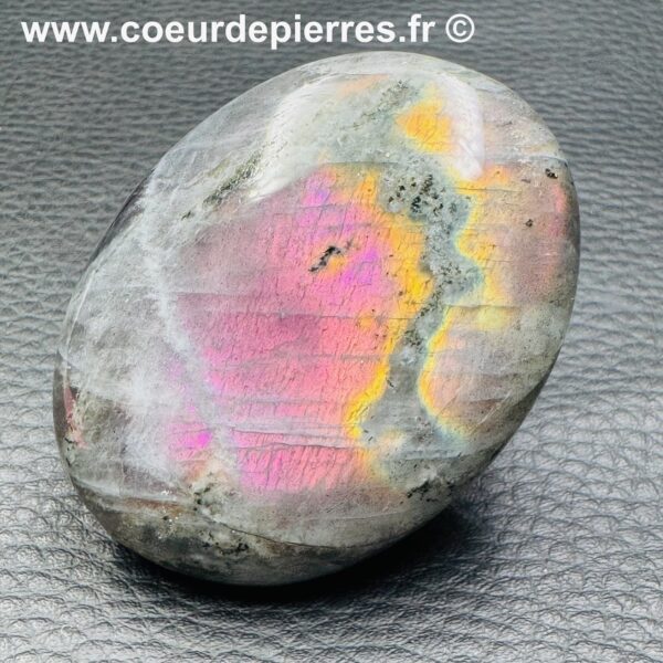 Galet de Labradorite