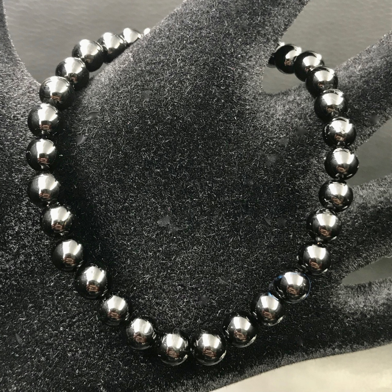 bracelet-perles-tourmaline-noir