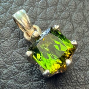 Pendentif en Tourmaline Citron