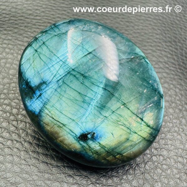 Galet de labradorite de Madagascar (réf gl57) – Image 3