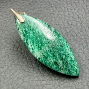 Pendentif en Aventurine Verte