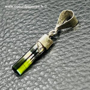 Pendentif en tourmaline Verte Stak Nala du Pakistan (réf t9)