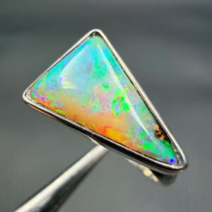 Bague en Opale Noble du Queensland