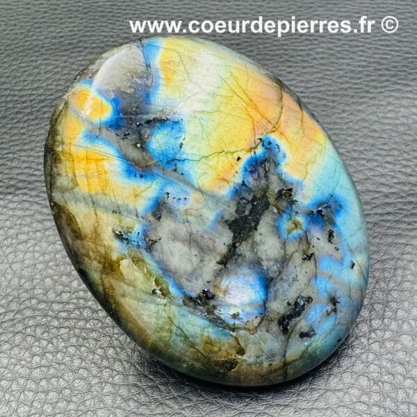 Galet de labradorite de Madagascar (réf gl59) – Image 3