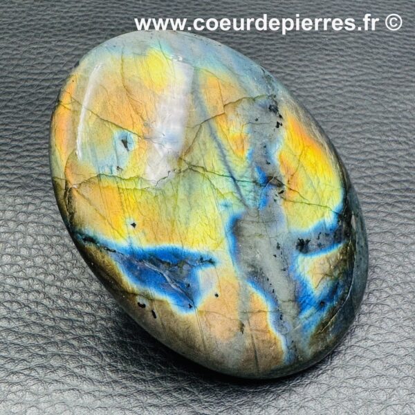 Galet de labradorite de Madagascar (réf gl59) – Image 4