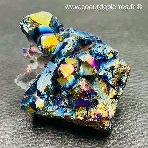 Druse de quartz titane « bombardé » (ref qt4)