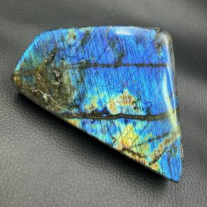 Labradorite Bleue