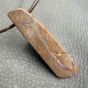 Pendentif opale boulder