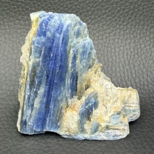 Cyanite Bleue Brute