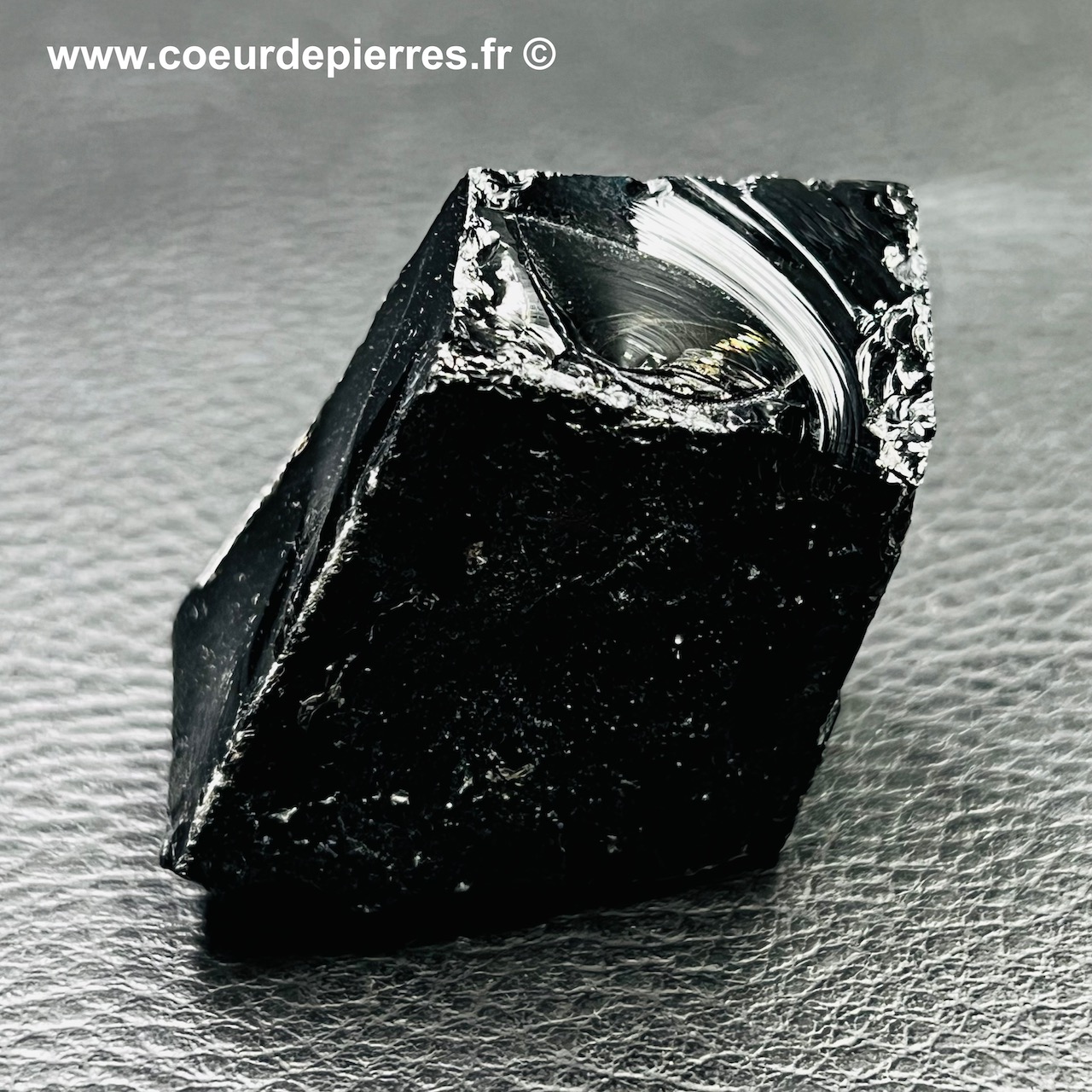 Obsidienne noire brute “larme d’apache” du Mexique (réf ob1)