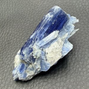 Cyanite Bleue