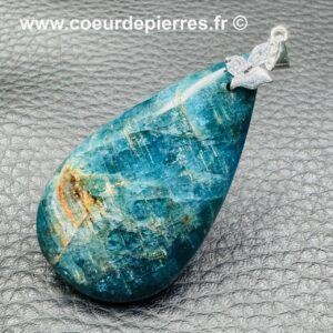 pendentif en apatite bleue