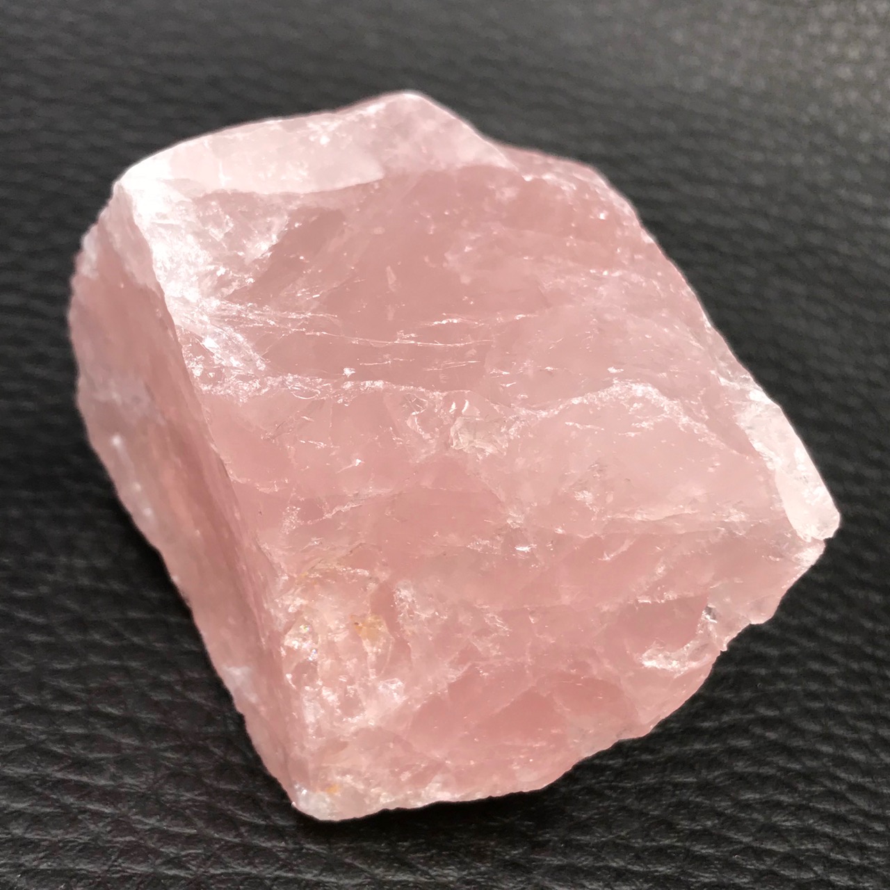 Bloc brut de quartz rose de Madagascar 0,149 Kg (réf prb1) Cœur de Pierres