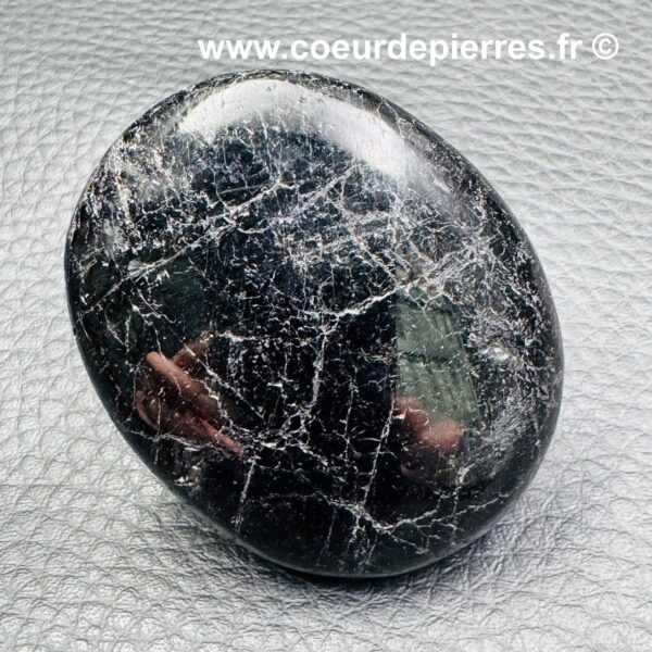 Galet de Tourmaline Noire de Madagascar (réf gt12) – Image 2