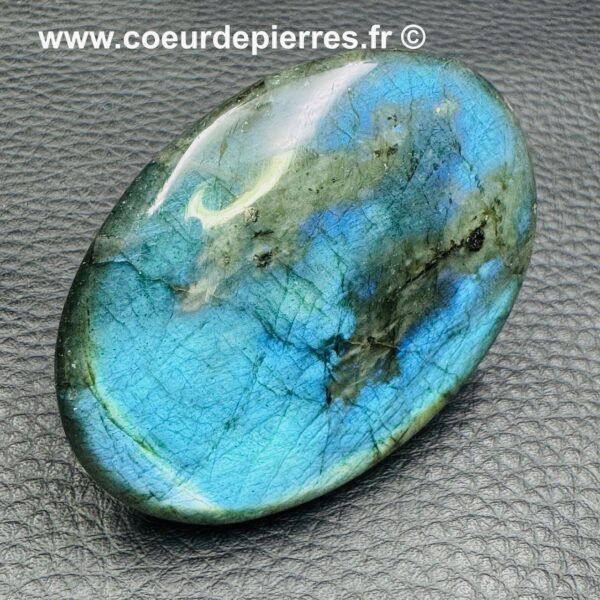 Galet Labradorite de Madagascar (ref gl18) – Image 3
