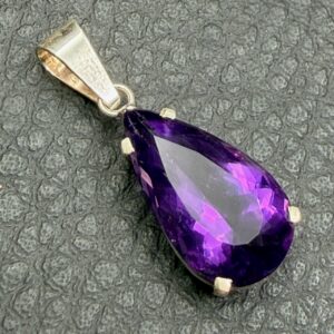 Pendentif en Améthyste d'Uruguay