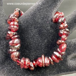 Bracelet gros chips polie en grenat de Madagascar