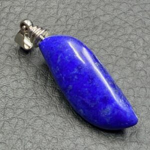 Pendentif en lapis lazuli