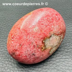 Galet en Rhodonite