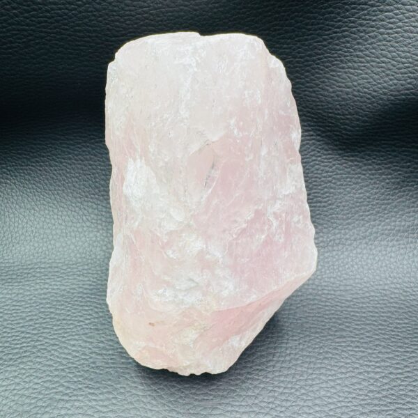 Quartz Rose "Brut" de Madagascar (réf prb6) – Image 4