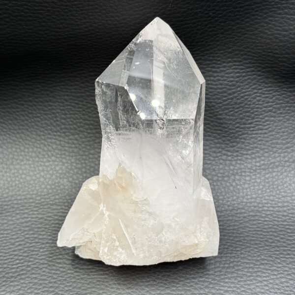 Cristal de Roche de Madagascar 0,632 Kg (ref gq33) – Image 3