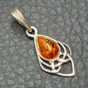 Pendentif Ambre de la Mer