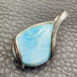 Pendentif en Larimar